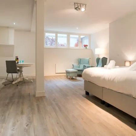 Clean And Modern Nassau Canal Apartment Amsterdam Exterior photo
